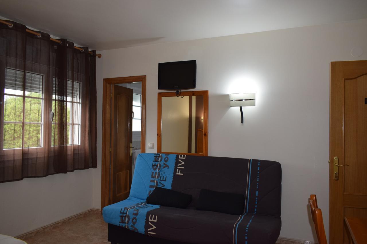 Hotel Restaurante Las Camelias Jarrio Buitenkant foto